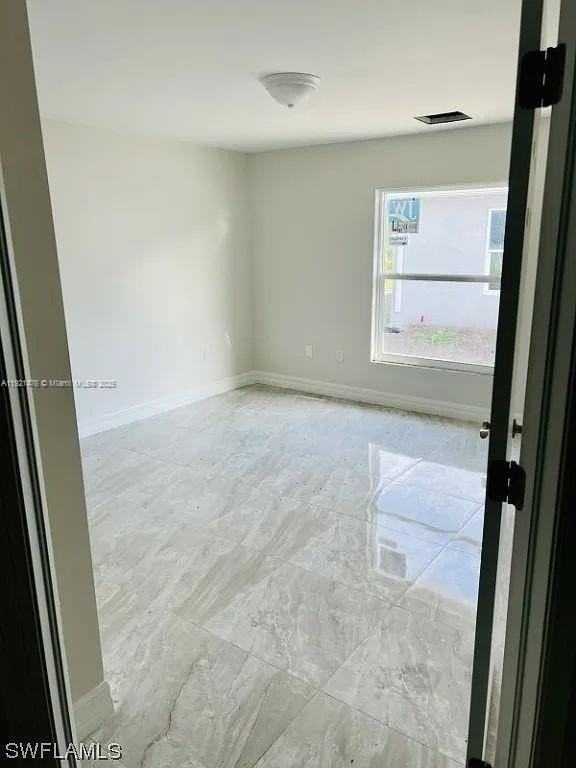 354 Bell Blvd S #356 - Photo 5 of 11