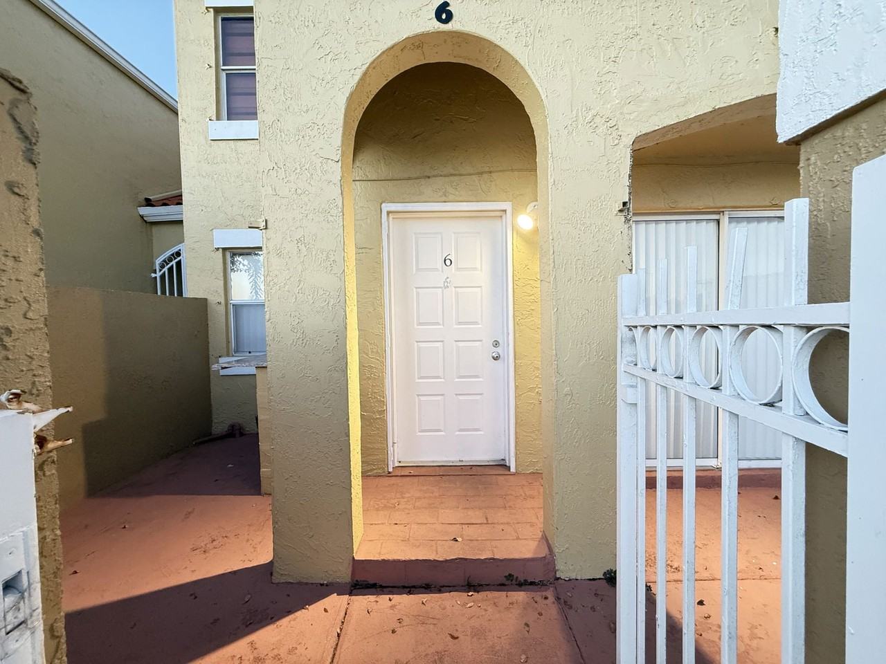 8570 Nw 3rd Ln #206 - Photo 6 of 8