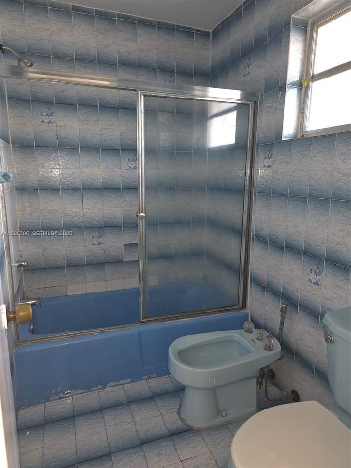 250 Nw 63rd Ct #2 - Photo 7 of 14