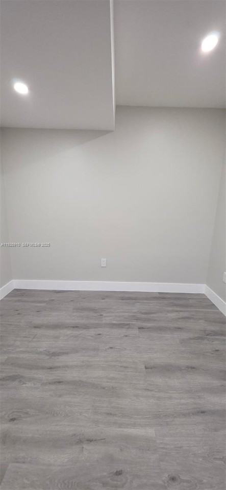 7924 Sw 146th Ct #0 - Photo 7 of 9