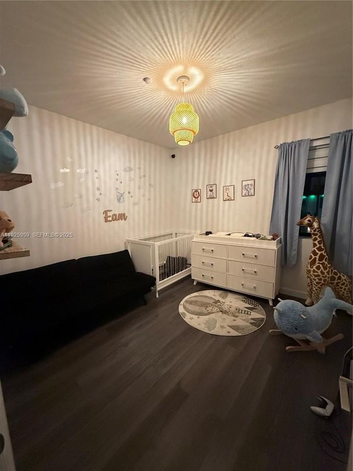 22632 Sw 131st Ave - Photo 7 of 8