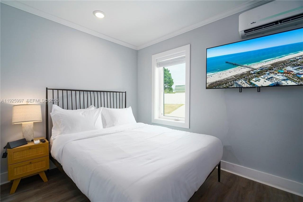 17784 Front Beach Rd #16 - Photo 4 of 12
