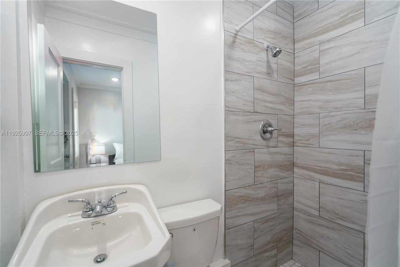 17784 Front Beach Rd #16 - Photo 5 of 12