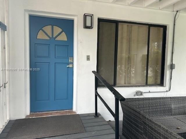 245 189th Ter #0 - Photo 3 of 22