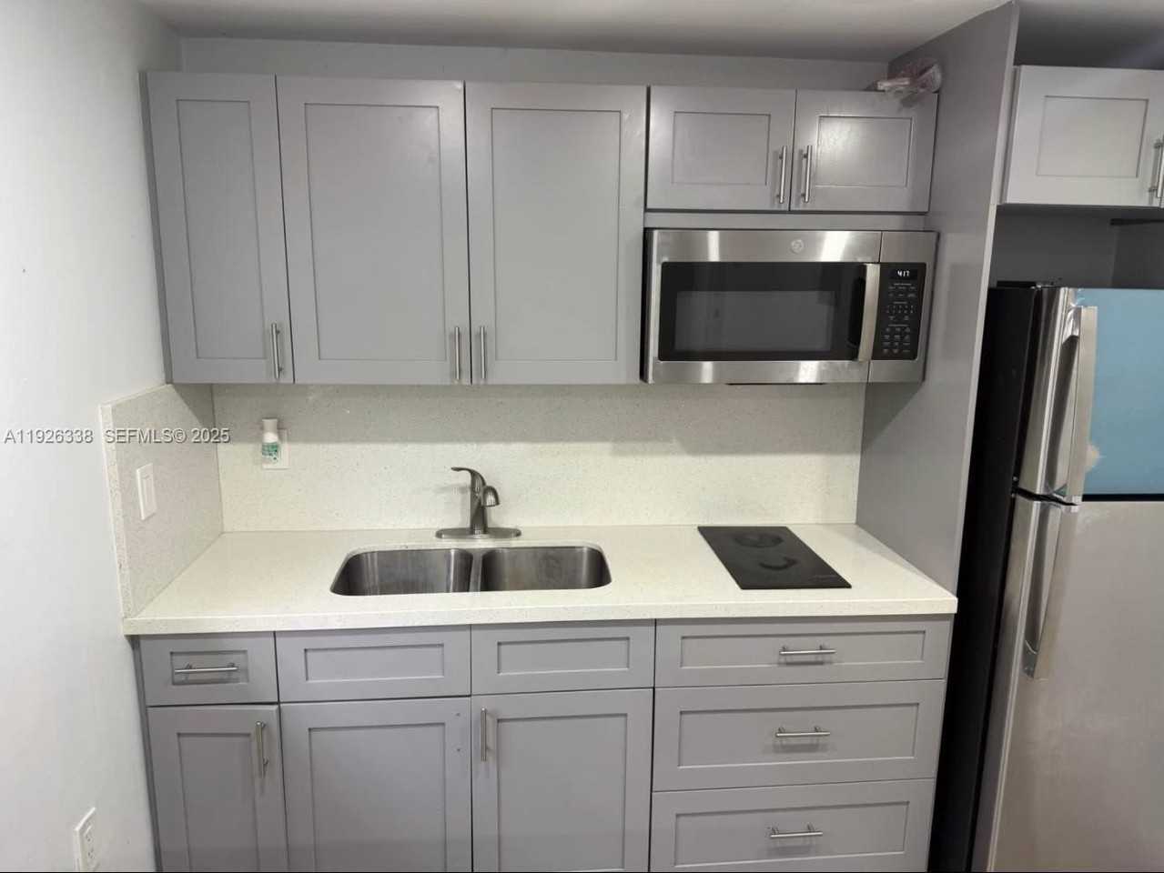 1493 Nw 1st Ave #B - Photo 2 of 15