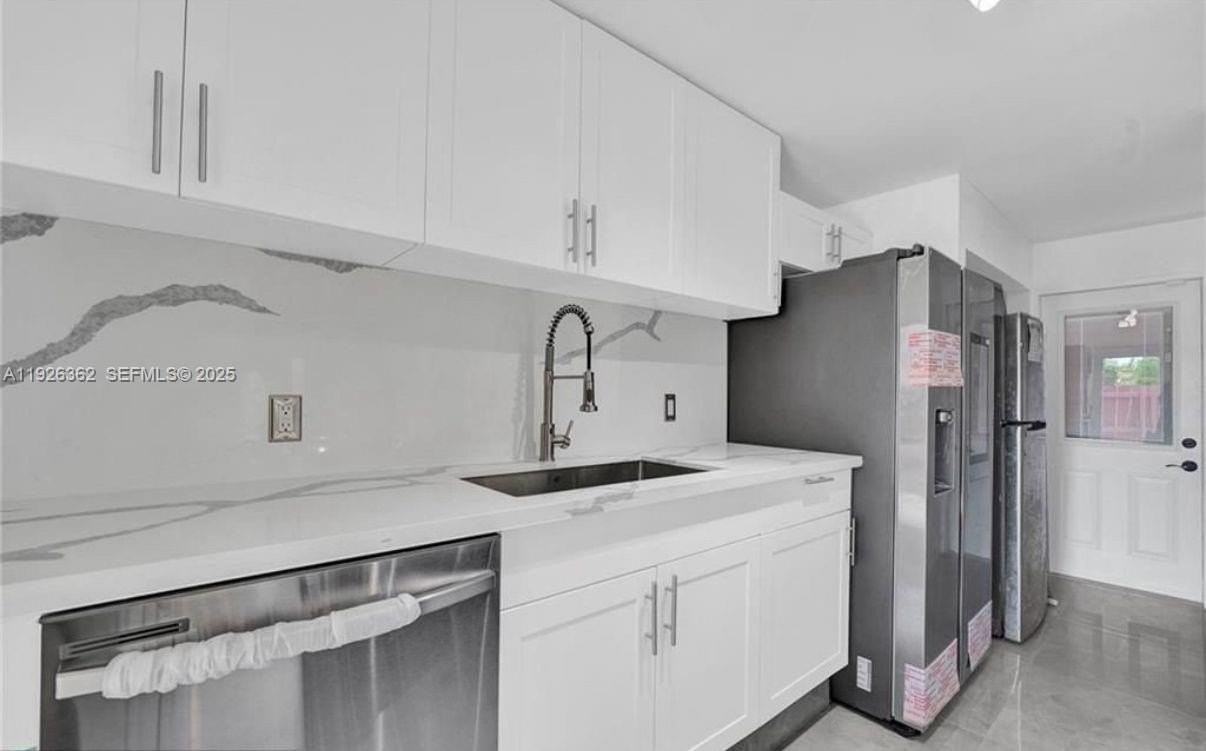 20010 Sw 123rd Dr #20010 - Photo 5 of 15