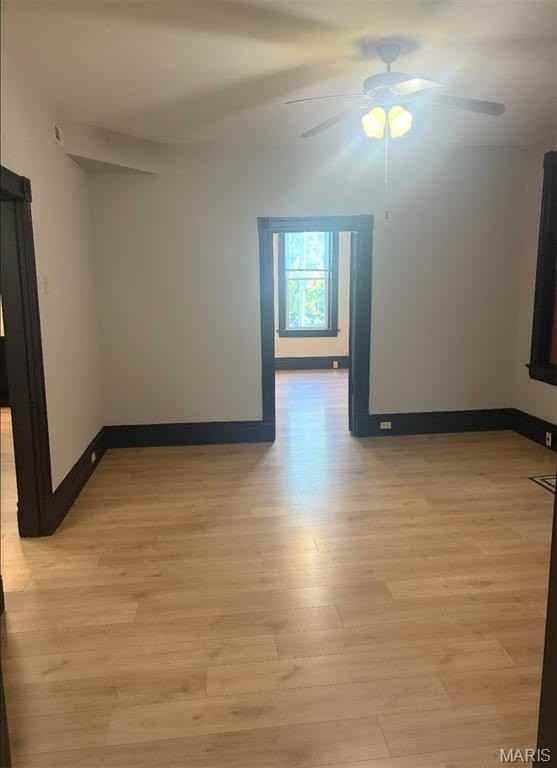 2115 Allen Ave - Photo 6 of 13