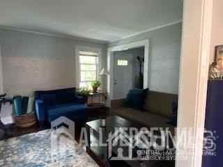 29 Plainfield Avenue - Photo 3 of 11