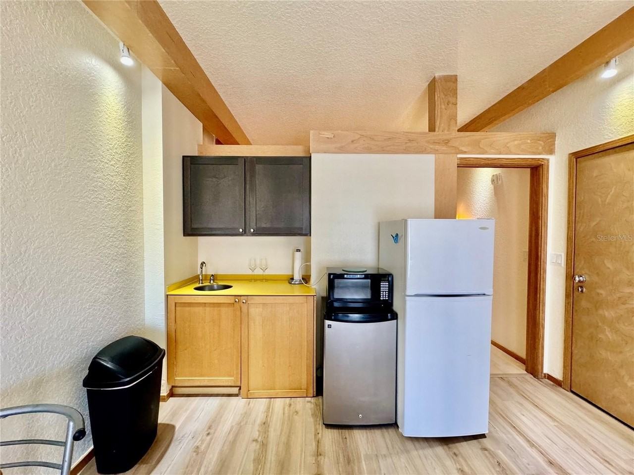 101 Palm Harbor Pkwy #C328 - Photo 4 of 7