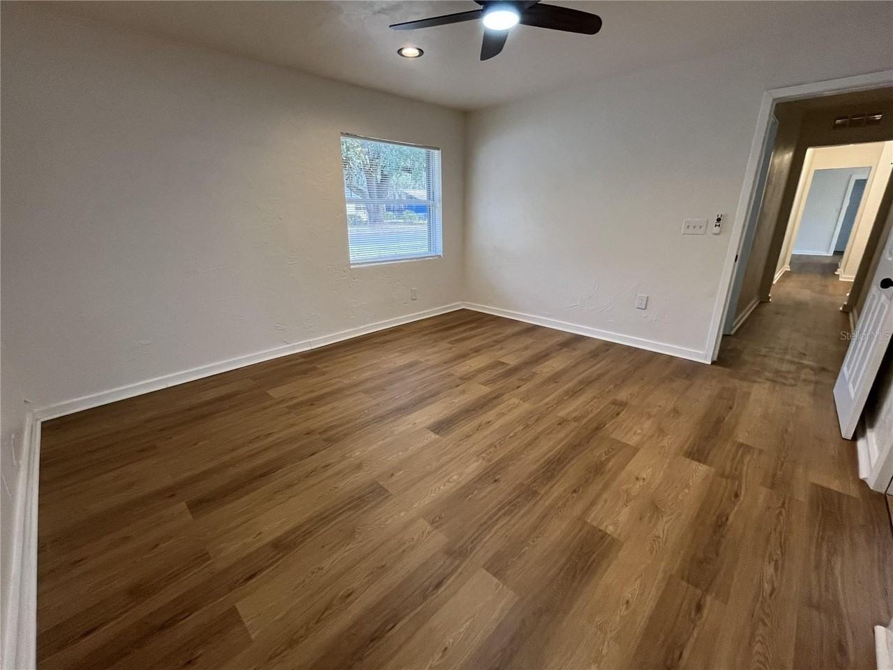 1405 Se 4th Ave - Photo 7 of 13