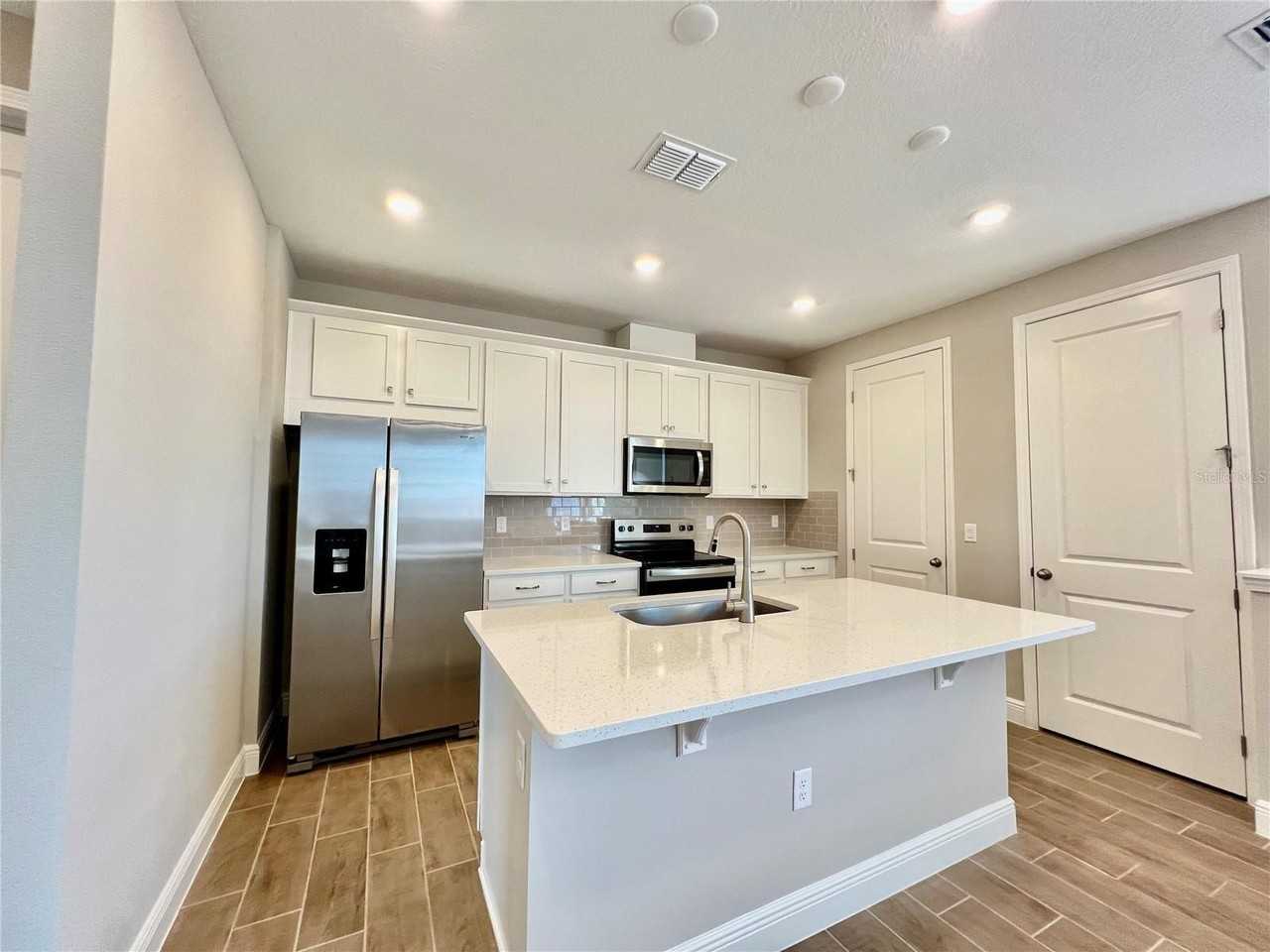 10552 Pearson Ave - Photo 5 of 13