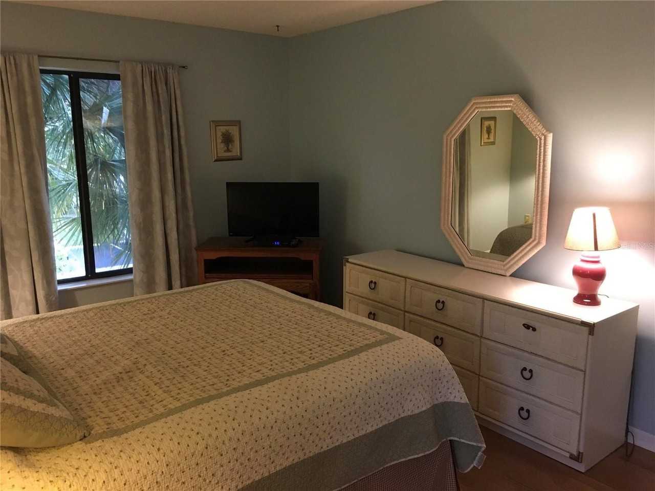 2655 Pine Ridge Way N #H3 - Photo 2 of 10