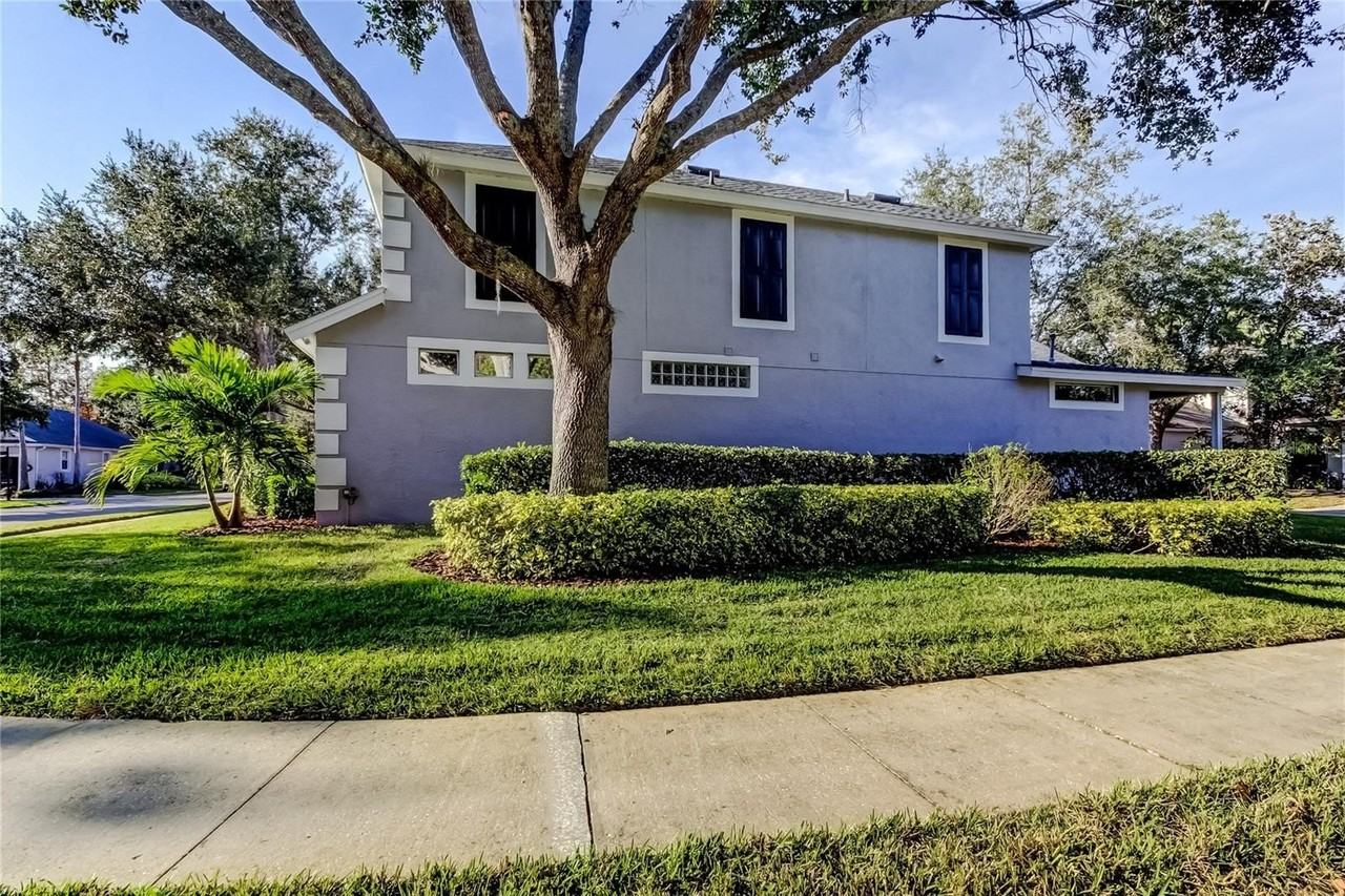 9002 Spring Garden Way - Photo 5 of 50