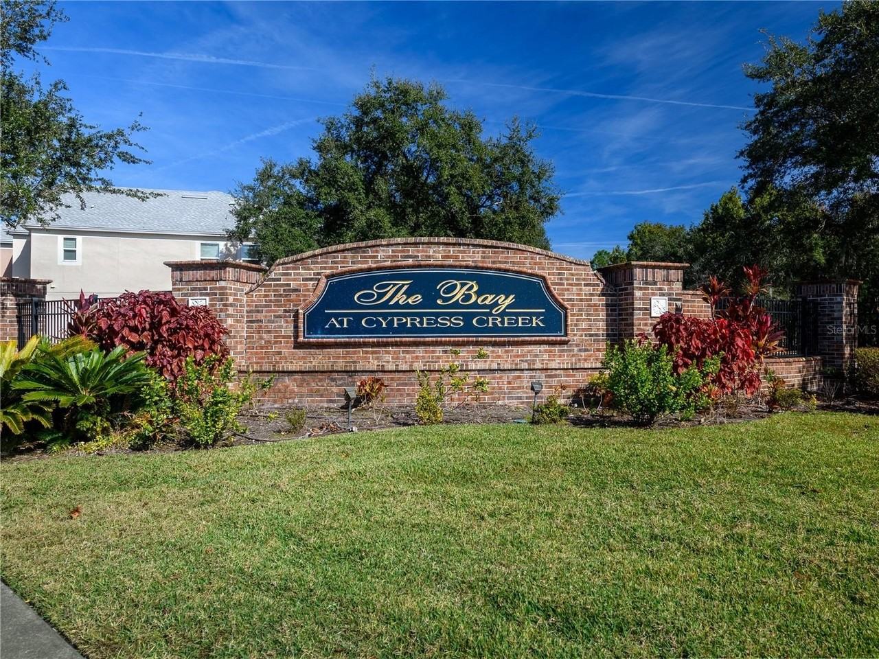 26546 Castleview Way - Photo 2 of 23