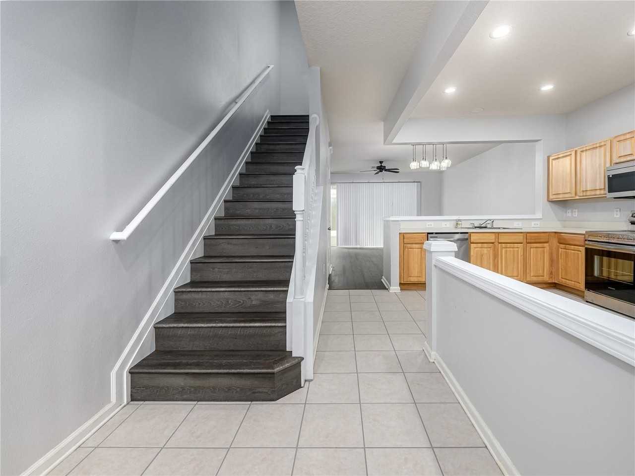 26546 Castleview Way - Photo 6 of 23