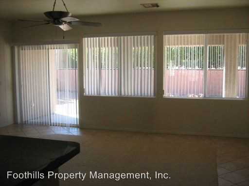 745 Cedar Ridge Ct - Photo 2 of 17