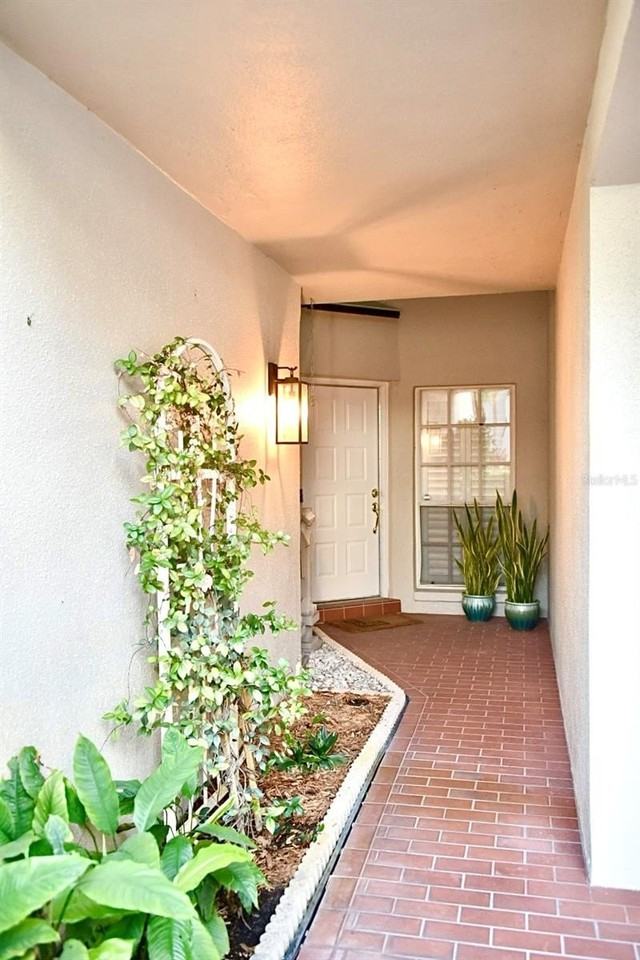 4230 Arborwood Ln - Photo 3 of 25