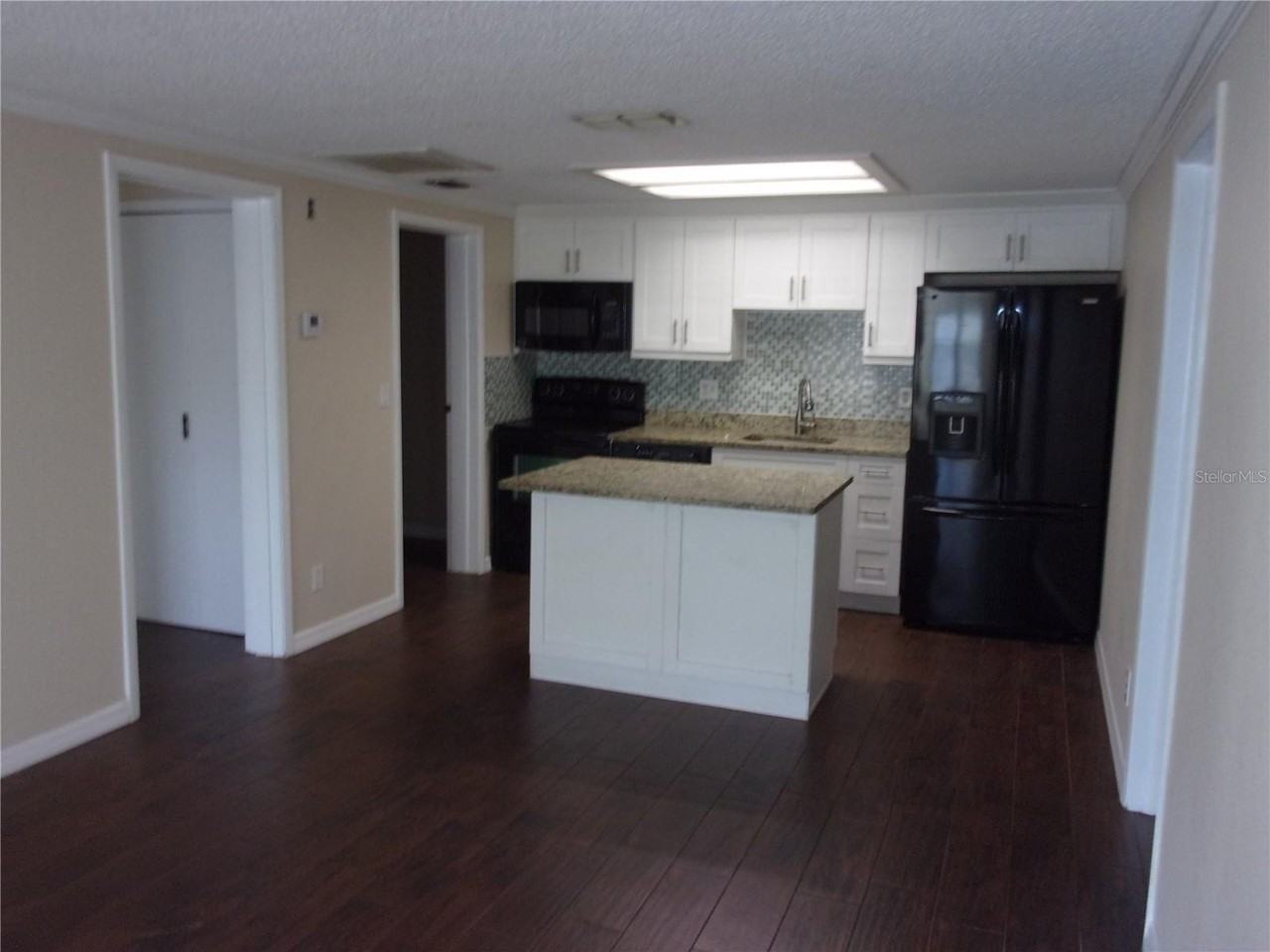 37724 Alissa Dr #37724 - Photo 7 of 24