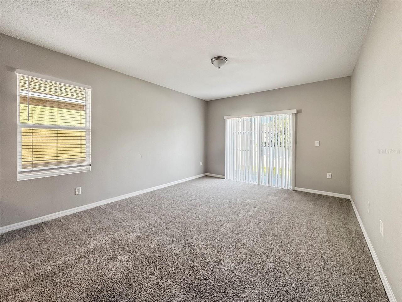 1628 Wallace Manor Blvd - Photo 5 of 18