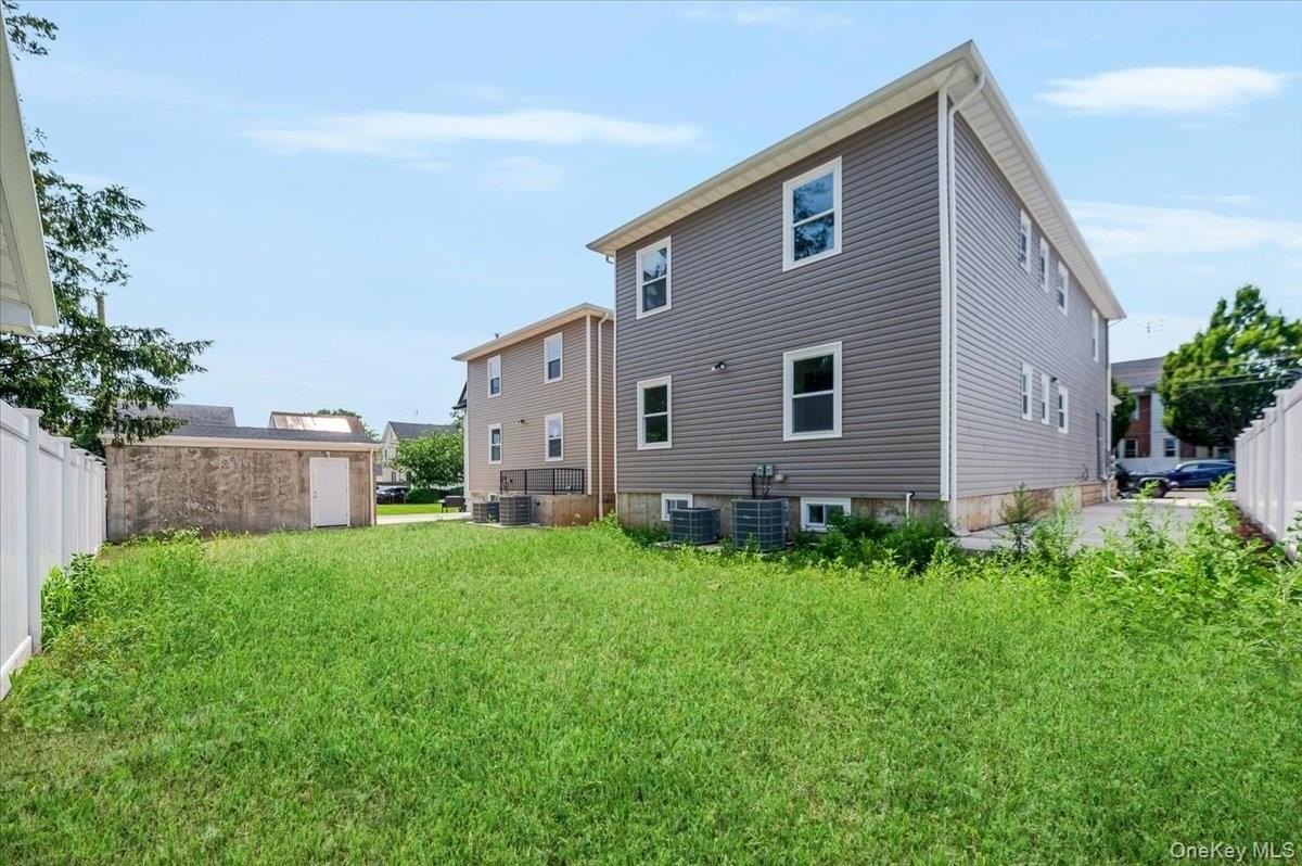 10709 220th St - Photo 3 of 14