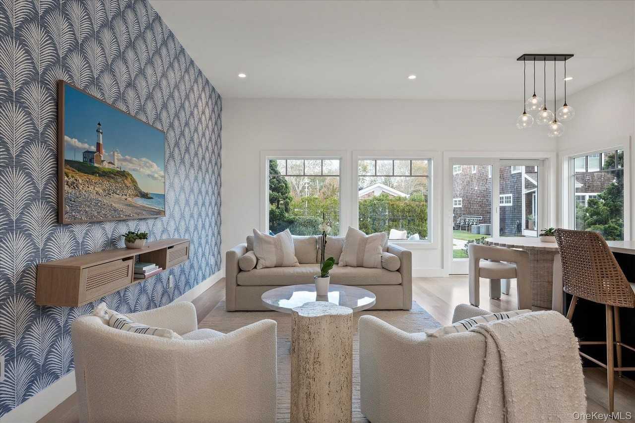 68 Foster Ave Unit 12 #12 - Photo 4 of 14