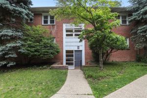 featured image of 140 North Broadway #IT9