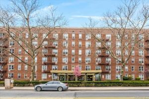 featured image of 59 108th Street #6J