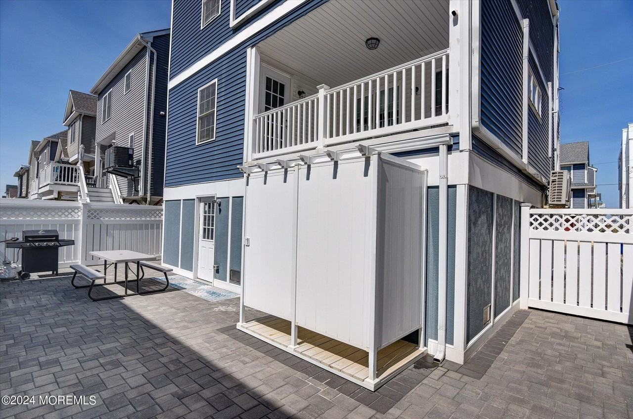 5 Fielder Avenue - Photo 7 of 50