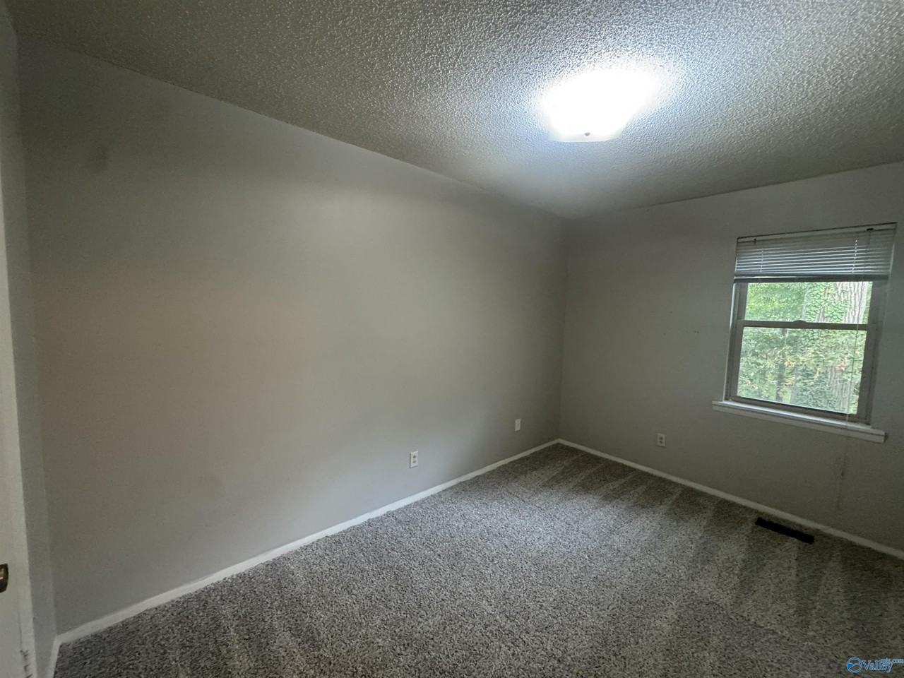 908 Stevens Ct Ne #C - Photo 5 of 10