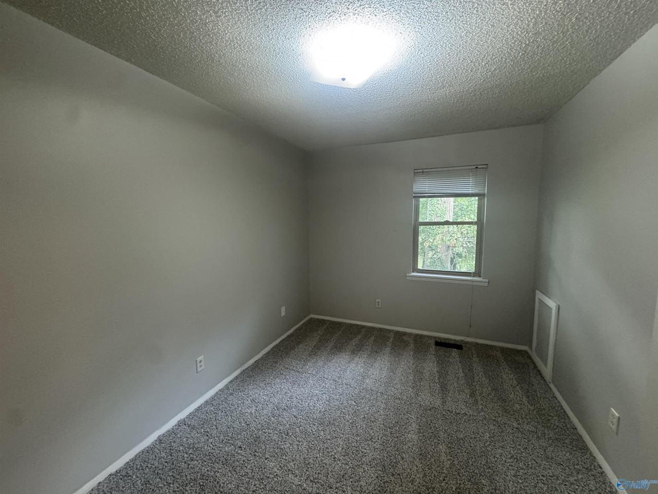 908 Stevens Ct Ne #C - Photo 6 of 10