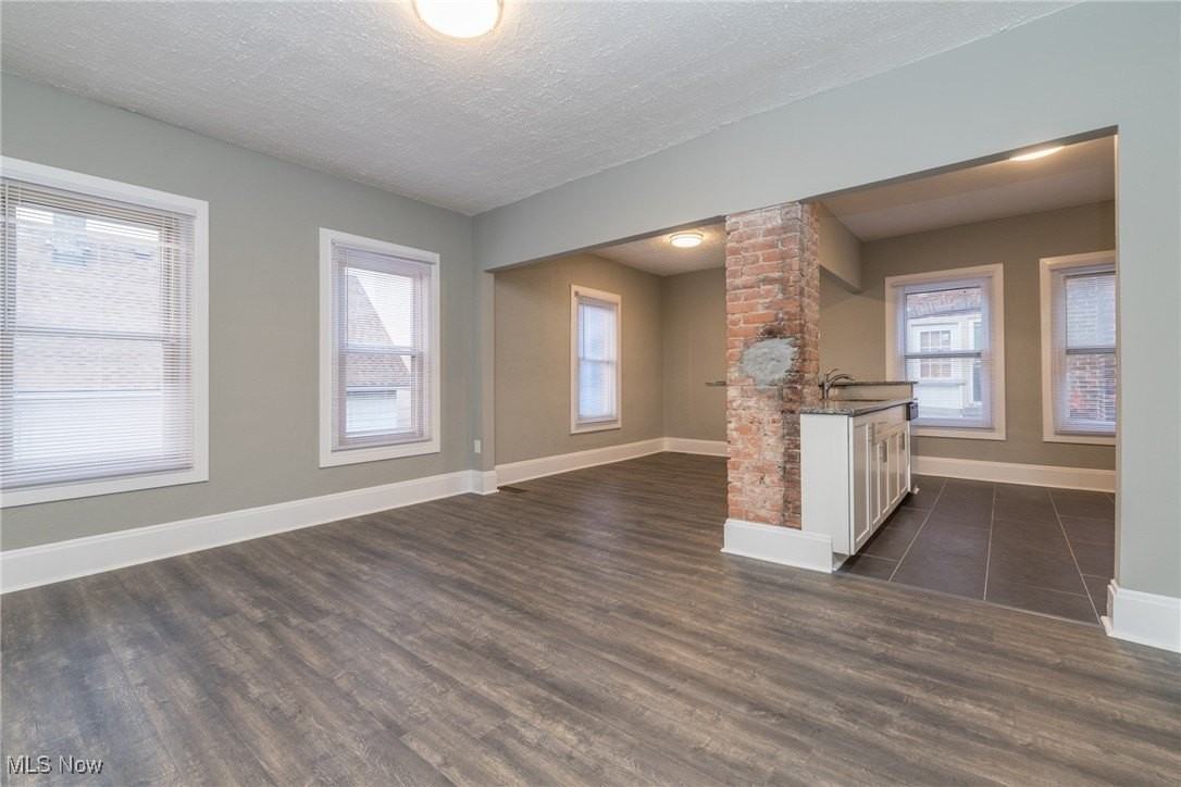 1387 W 69th St Apt 1 #1 - Photo 4 of 16