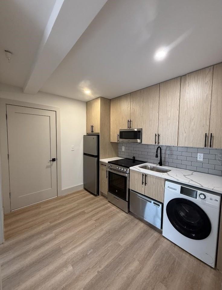 131 Church St #302 - Photo 3 of 5