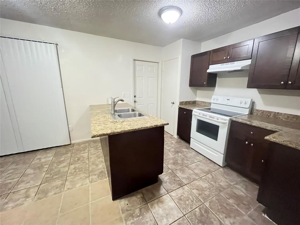 575 Manco Road #A - Photo 3 of 9