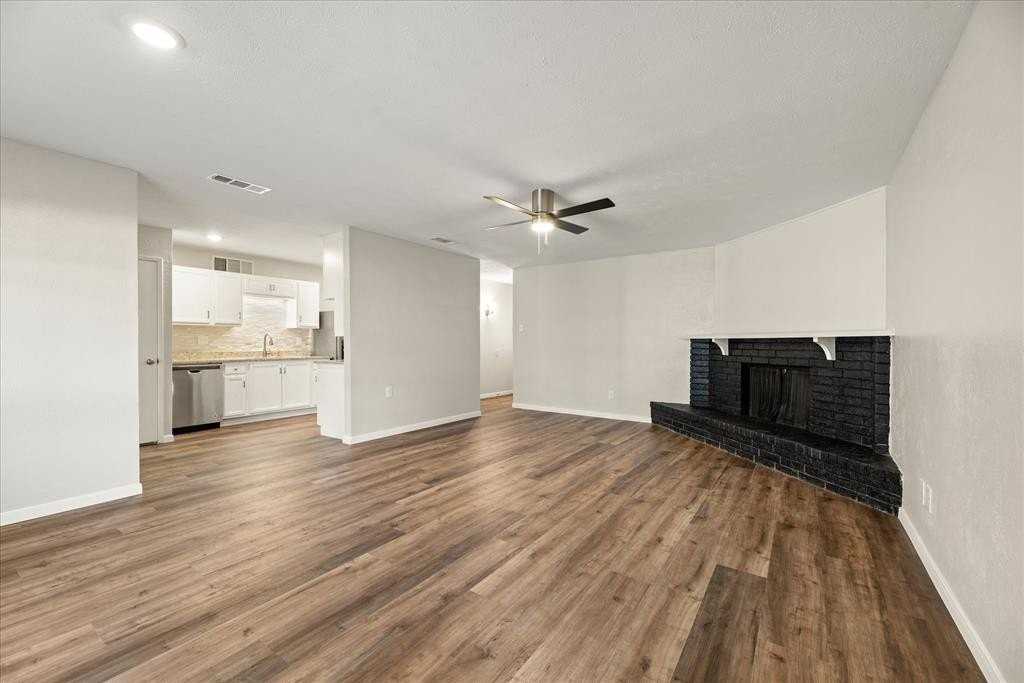 5209 Strickland Ave - Photo 5 of 20