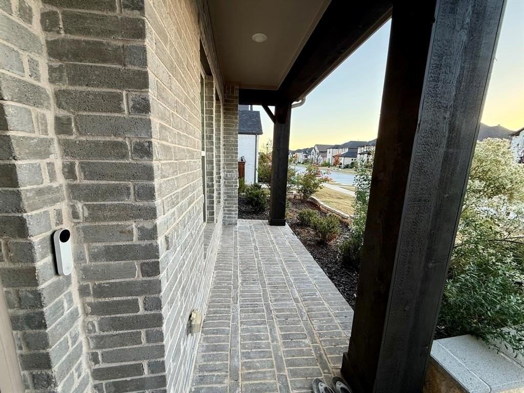 6842 Albany Park - Photo 3 of 21