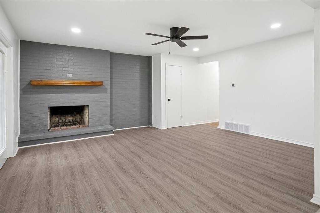 7626 Dentcrest Dr #7628 - Photo 3 of 14