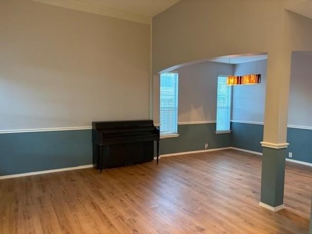 4704 Bear Run Dr - Photo 4 of 32