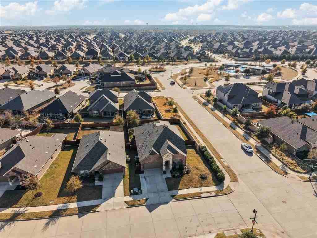 1001 Berry Street - Photo 2 of 40