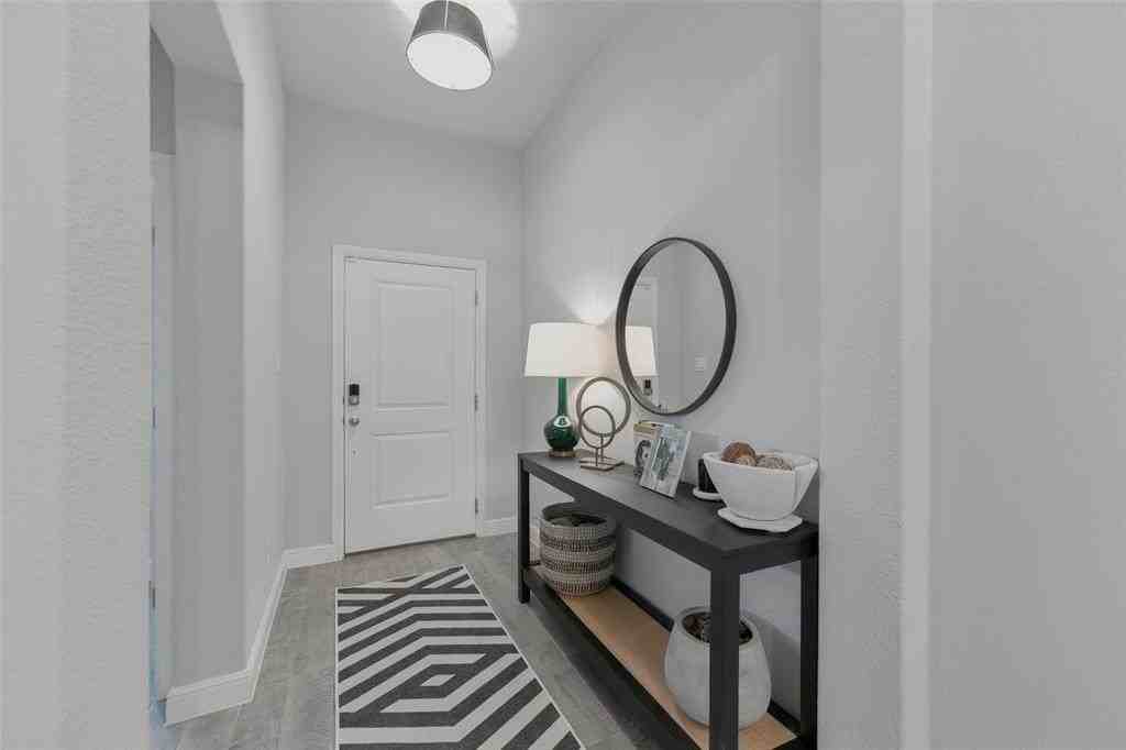 712 Finchley Drive - Photo 7 of 37