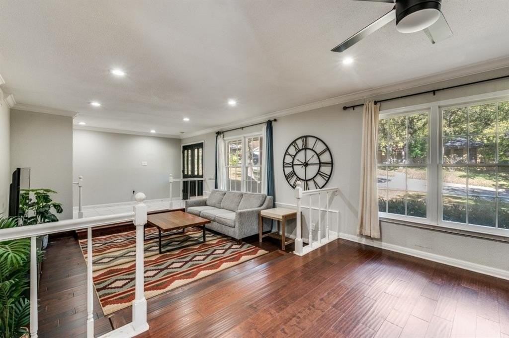 7544 Madeira Dr - Photo 5 of 26