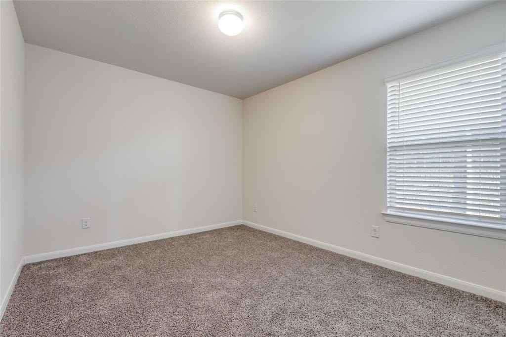 504 Stampede Lane - Photo 5 of 13