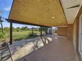featured image of 3718 W Rochelle Rd