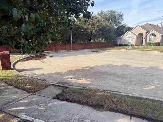 117 Saint James Rd - Photo 3 of 39