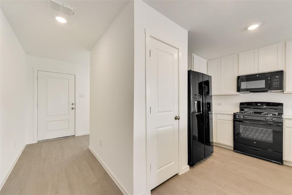 1032 Sugerberry Street - Photo 6 of 27