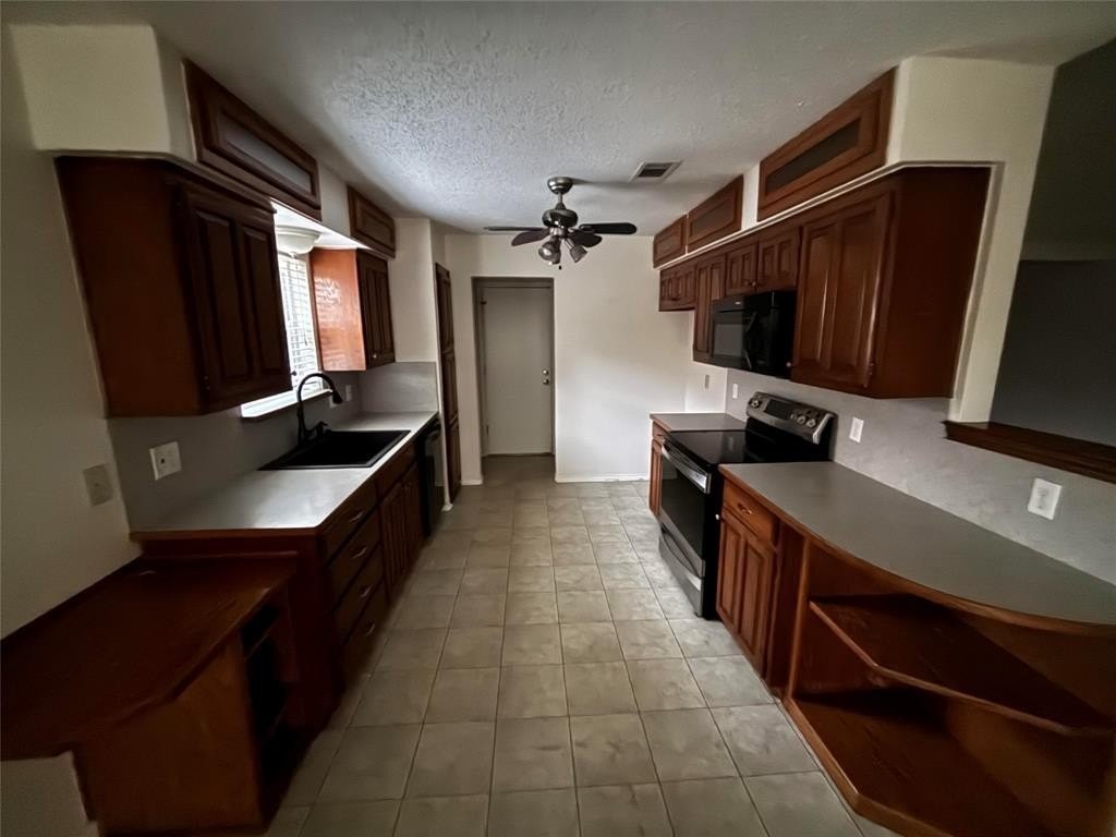 5916 Birchill Road - Photo 5 of 12