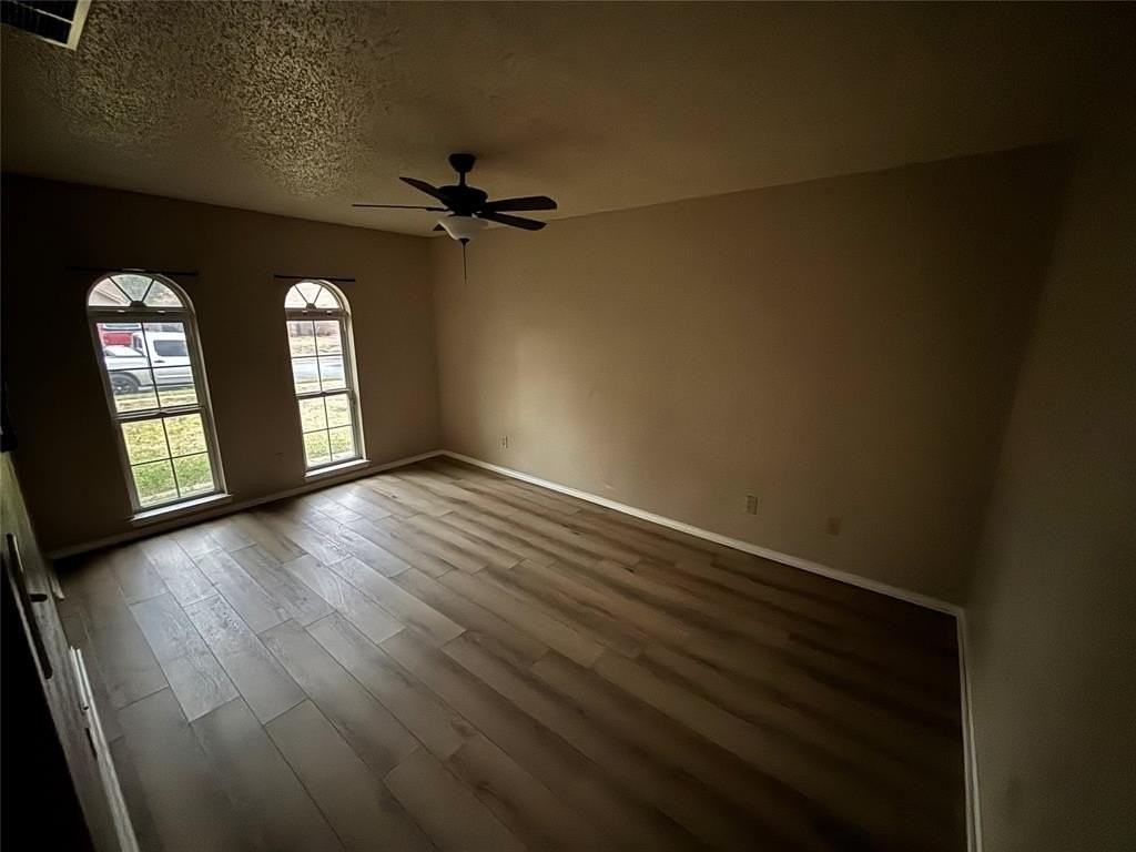 5916 Birchill Road - Photo 7 of 12