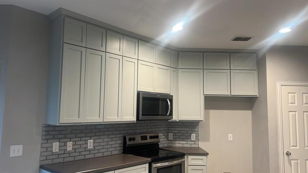 1111 Ute Circle - Photo 7 of 30