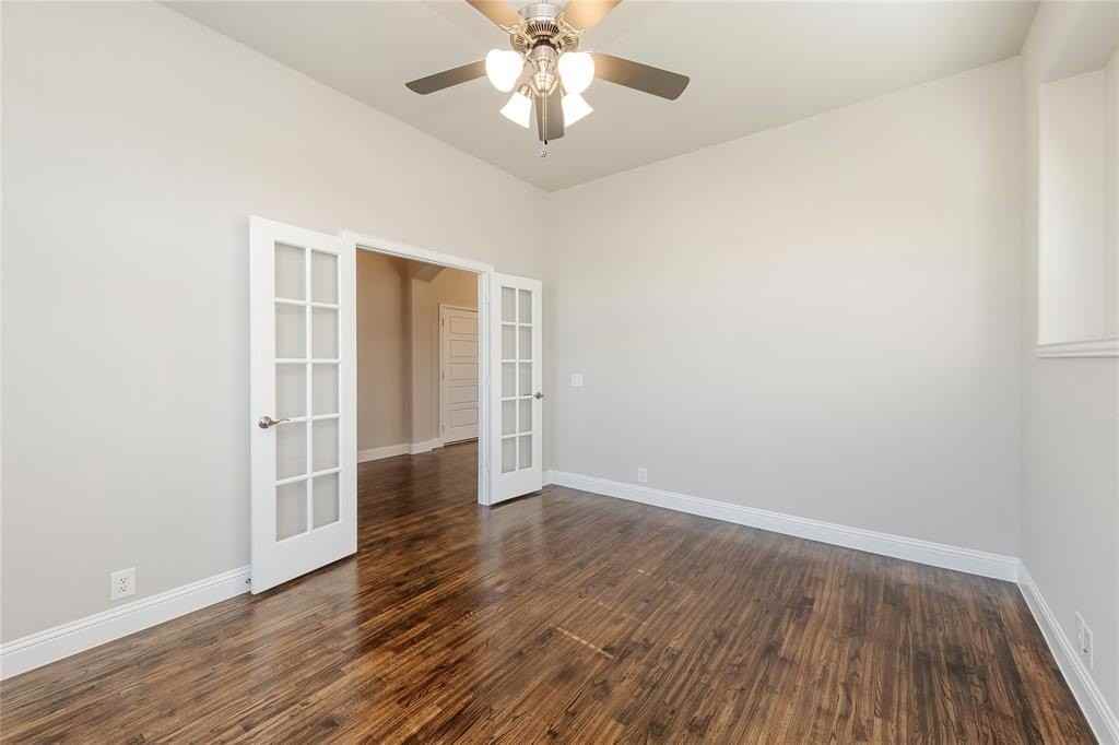 2814 Chert Ct - Photo 6 of 35