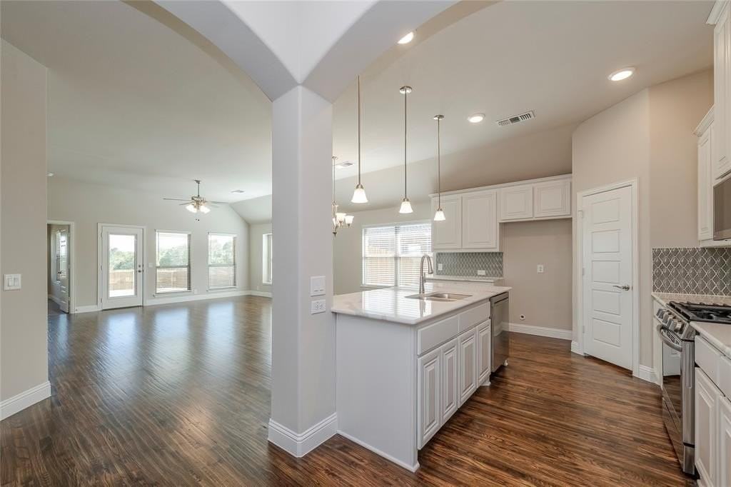 2814 Chert Ct - Photo 7 of 35