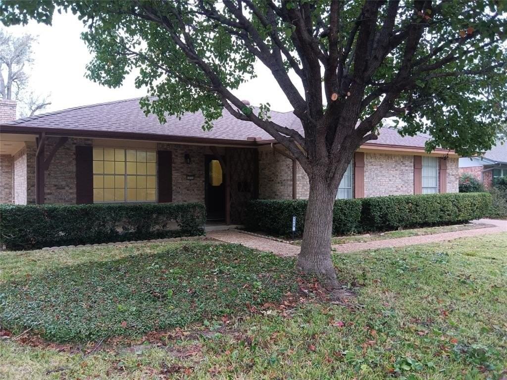 1113 Janell Dr - Photo 2 of 25